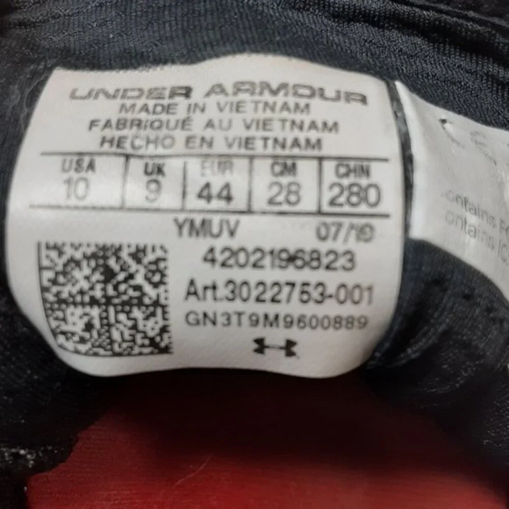Under Armor HovR Sonic Size 10 Black, Red and White Marbled Soles Athletic Shoes